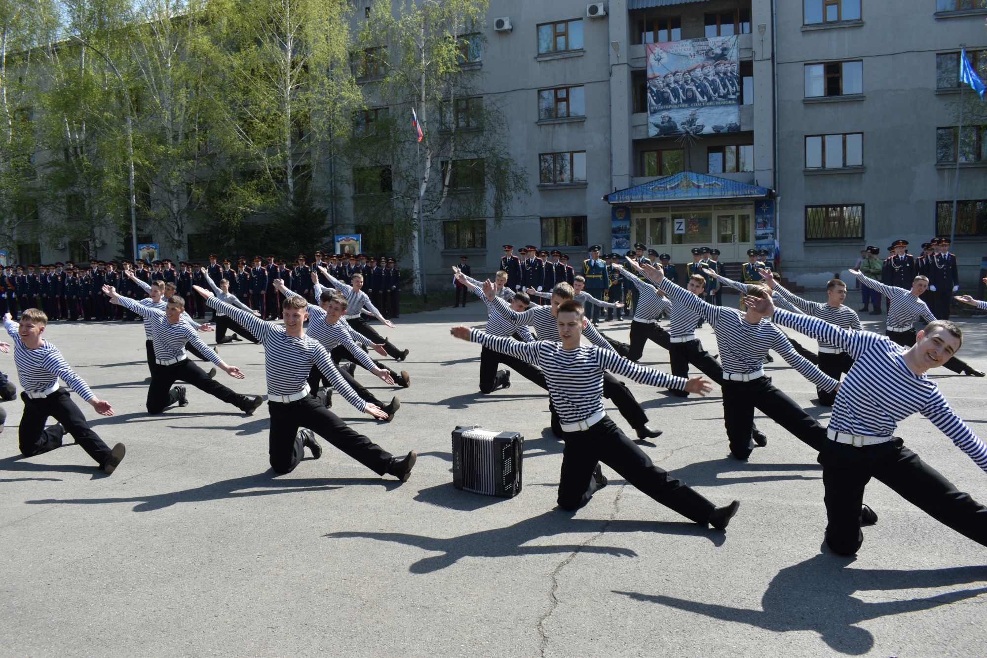 В «Губернаторской кадетской школе-интернате МЧС России» прошел День  открытых дверей - Новости - Главное управление МЧС России по Кемеровской  области - Кузбассу