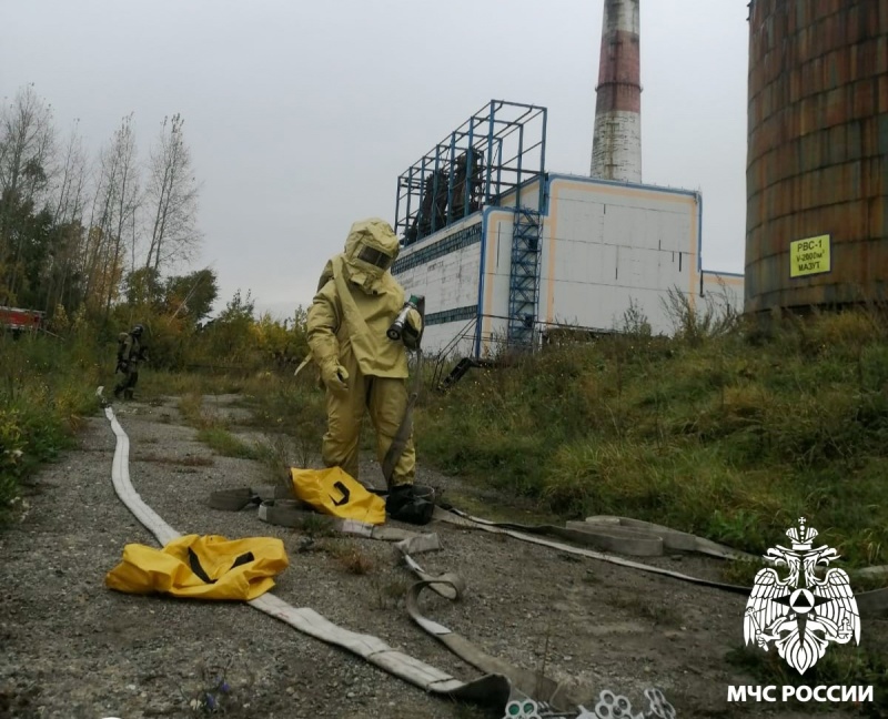 Пожарные учения прошли на объекте теплоэнергетики в Новокузнецке